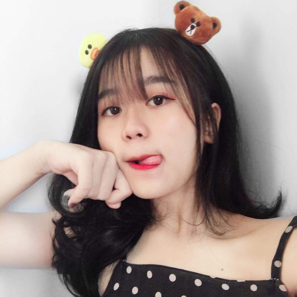 Ảnh Gái Xinh 18 Xu Hướng Quyến Rũ Và Phong Cách Sân Biển Sôi Động